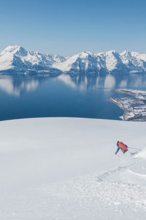 SKI & SAIL IN THE FJORDS